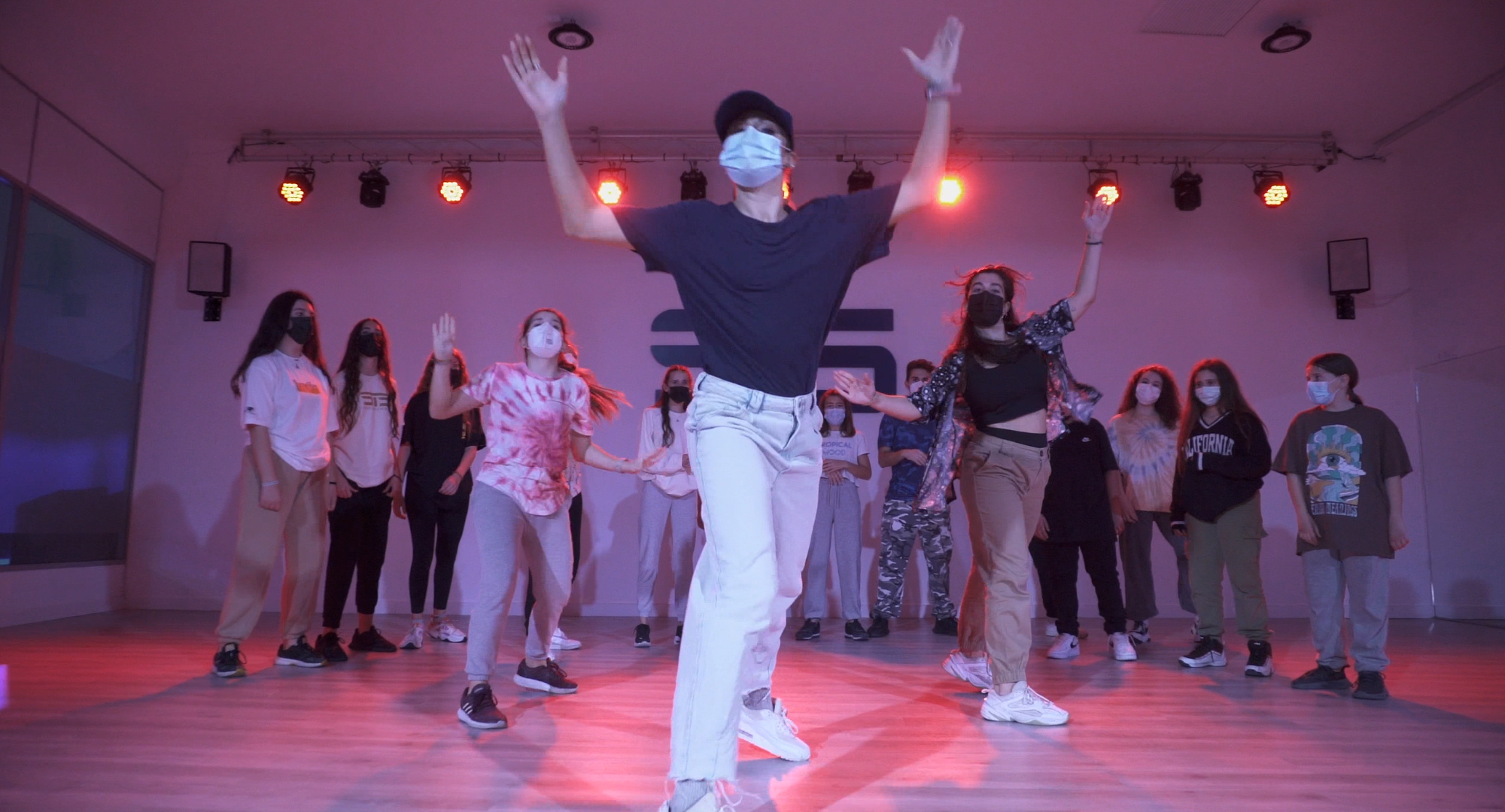 Clases de DANZA URBANA en Valencia Stylos Dance Academy